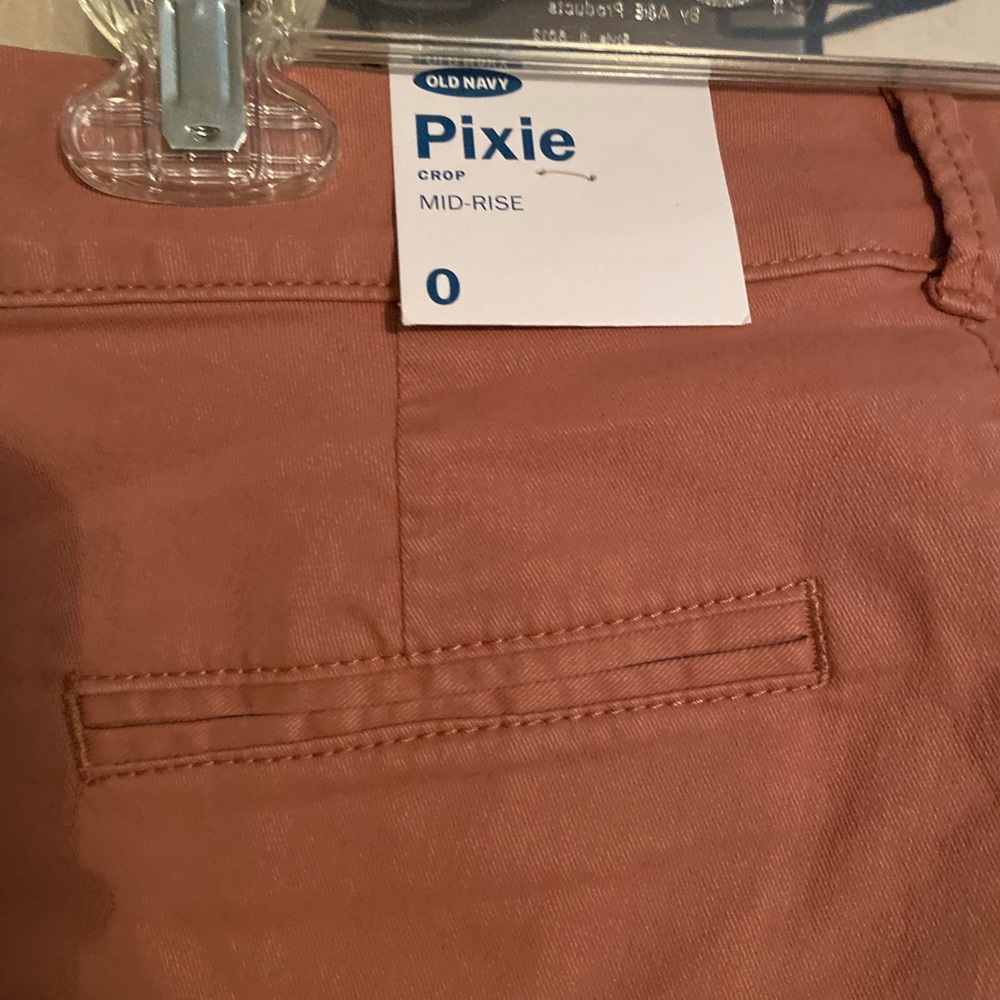 NWT Crop Pants